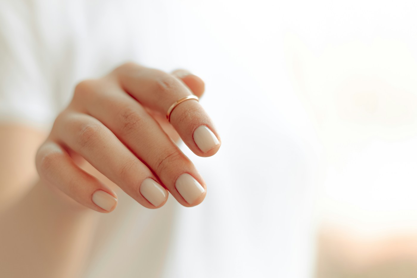 웨딩 네일 예약, 디자인보다 먼저 ‘제거’까지 잡아야 하는 이유